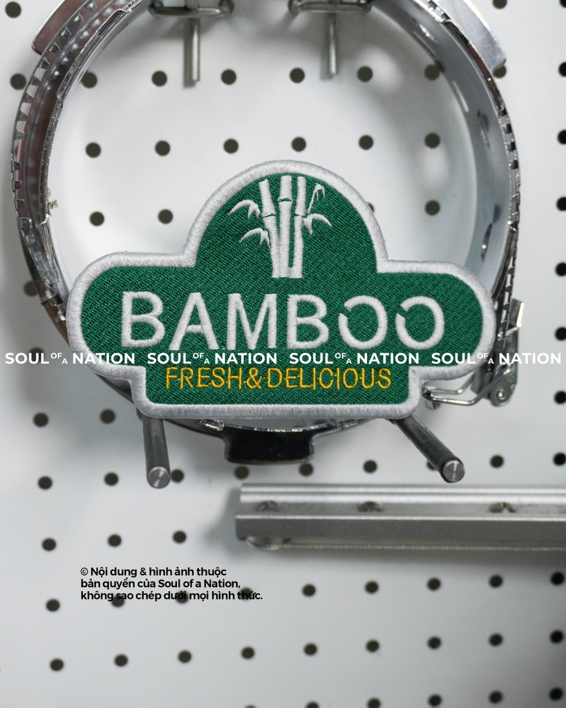 Patch thêu hình ôm viền BAMBOO theo yêu cầu