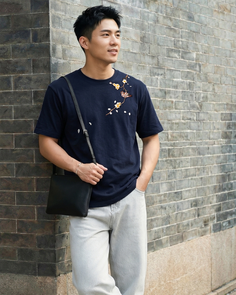 Áo Thun Thêu Ruy Băng Thủ Công - Chim Sẻ Nhành Mai 2025