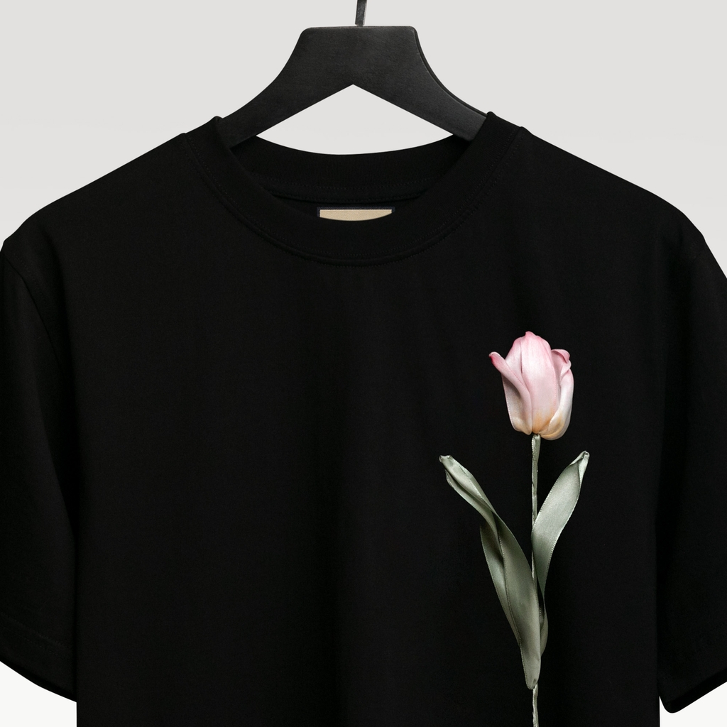 Áo Thun Thêu Ruy Băng Thủ Công - Hoa Tulip Hồng Tô Màu Nước