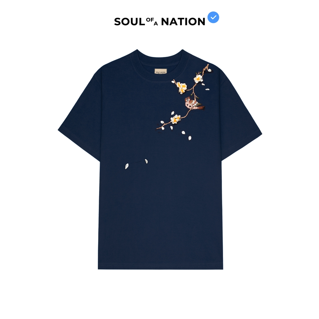 Áo Thun Thêu Ruy Băng Thủ Công - Chim Sẻ Nhành Mai 2025