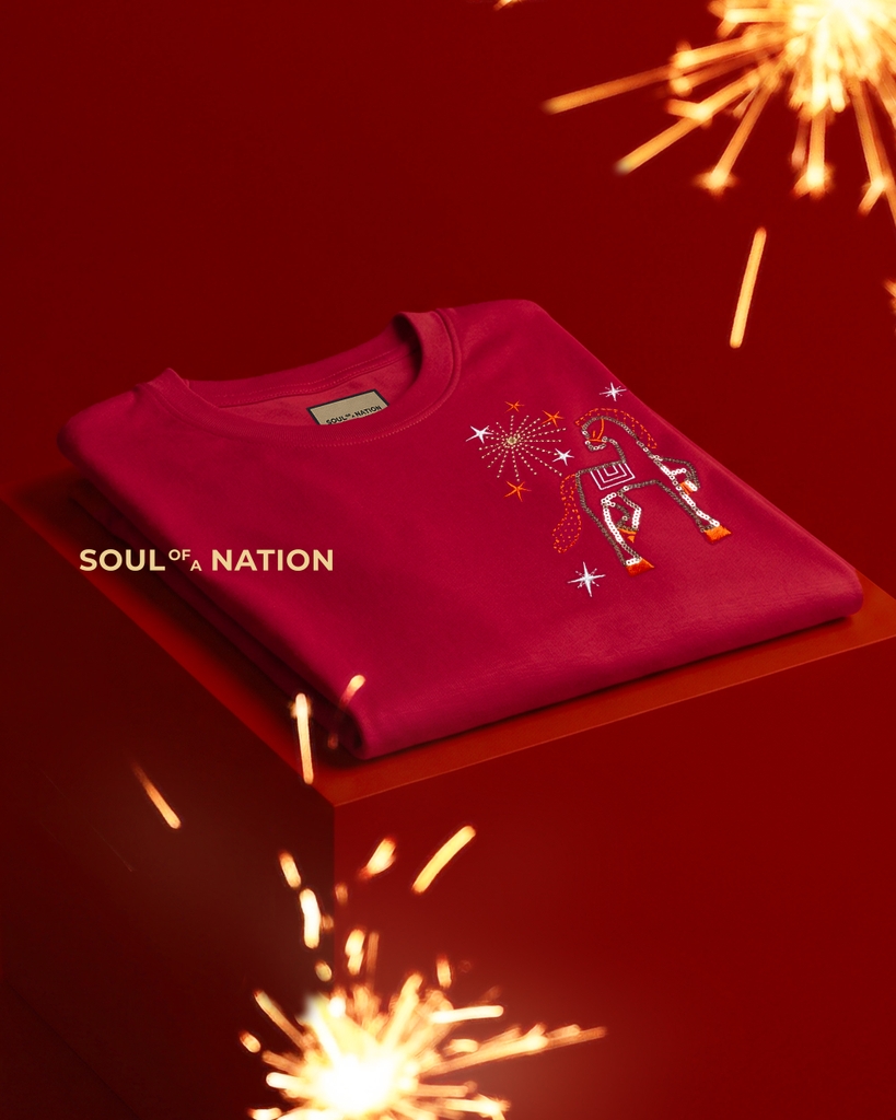 Áo Thun - Thêu Bính Ngọ Phồn Hoa