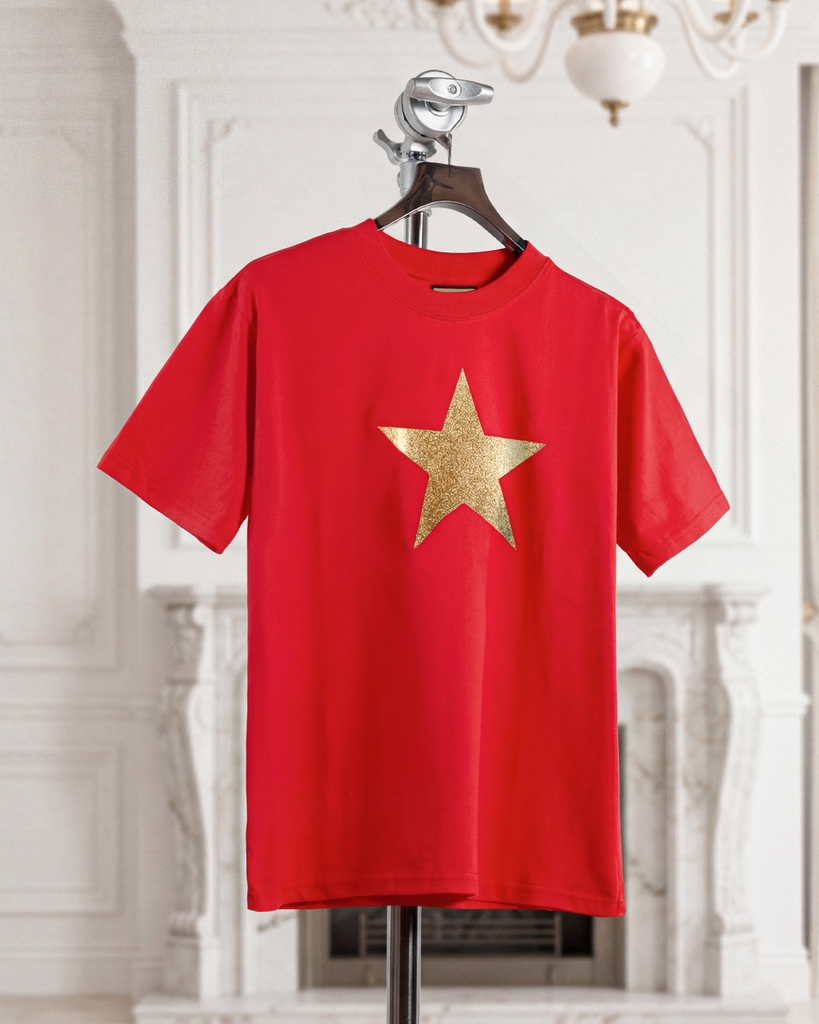 Áo Thun - Cờ Đỏ Tươi Sao Vàng Kim tuyến