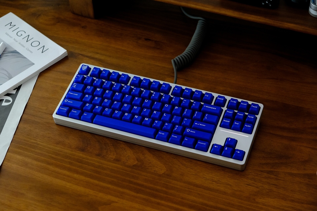 Aifei Klein Blue keycap set