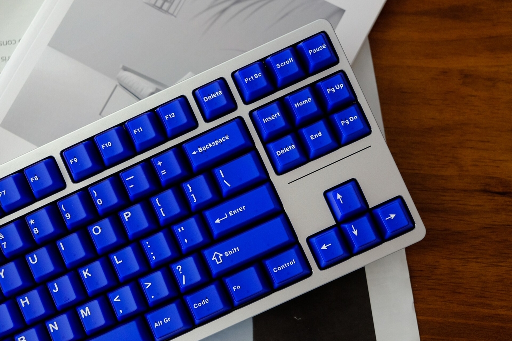 Aifei Klein Blue keycap set