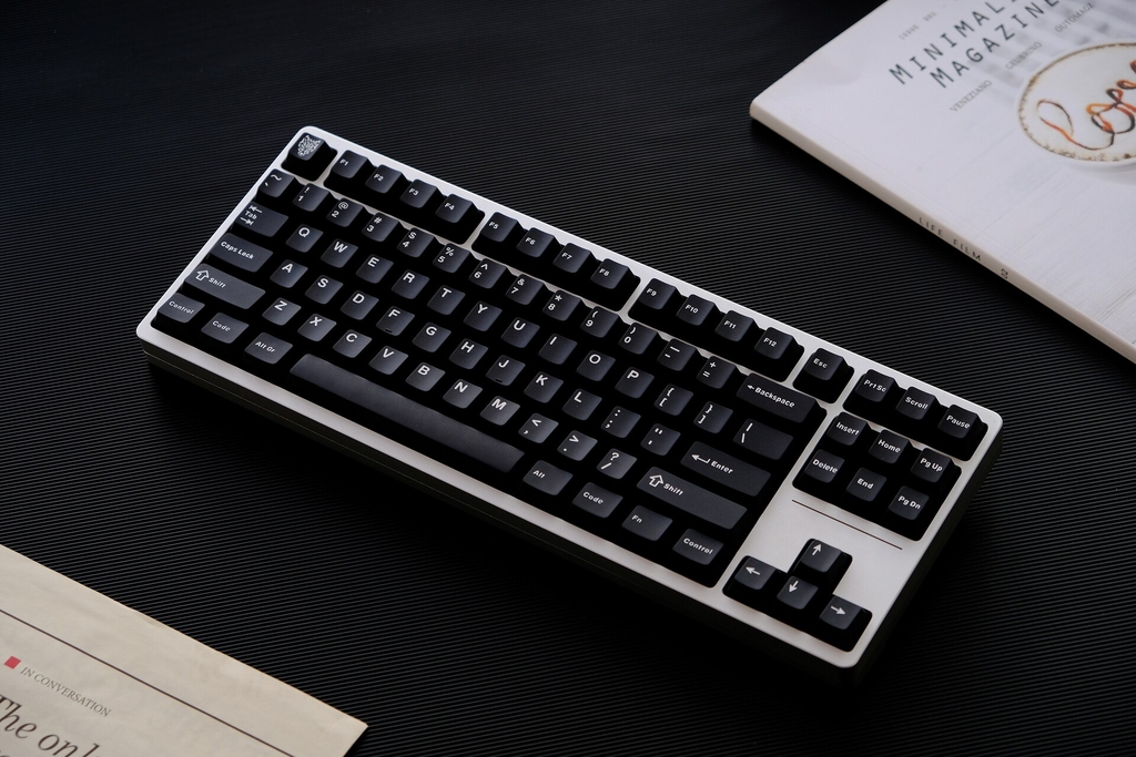 Bộ keycap Aifei WOB (Cherry Profile / PBT Double-shot)