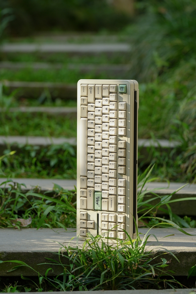 [GB] Space80: Apollo's Cyber Armour keyboard kit