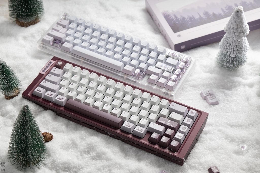 Bộ keycap GoMaster Winter Breath: Reborn (Cherry profile / PBT Dyesub)