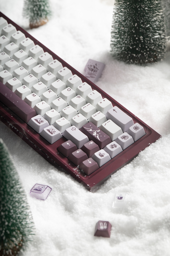 Bộ keycap GoMaster Winter Breath: Reborn (Cherry profile / PBT Dyesub)