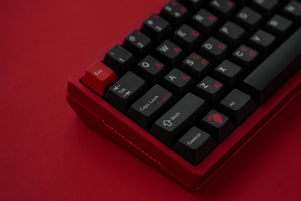 Bộ keycap JKDKeys KM Crimson Heartbreak (Cherry profile / PBT Dyesub)