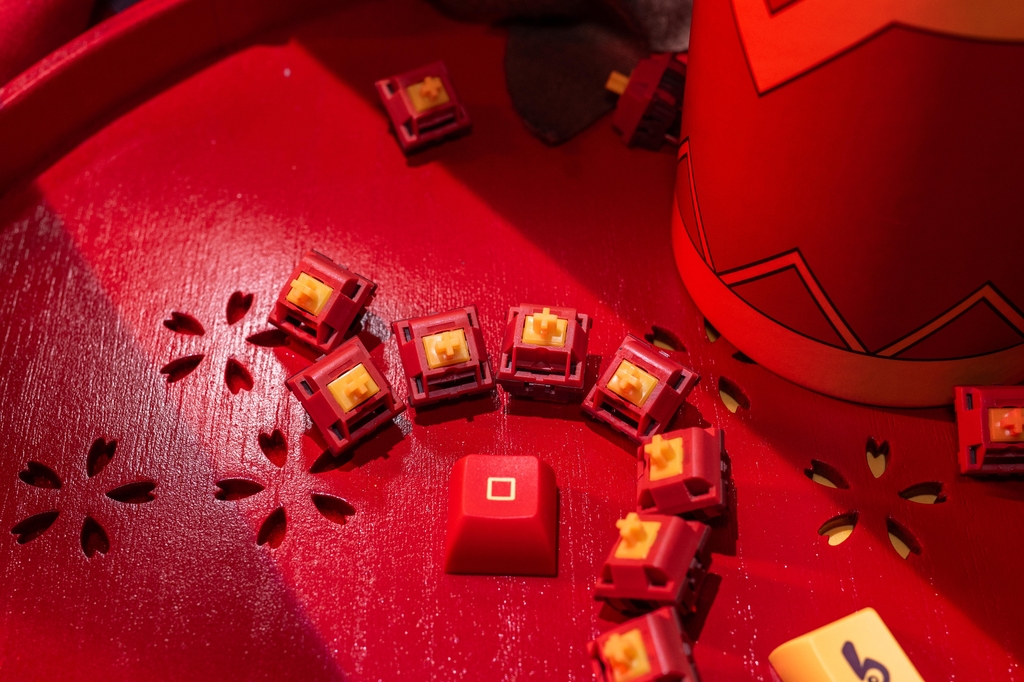 Keygeek Explosion switch
