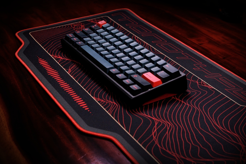 [Pre-order] Monotype Deskmat