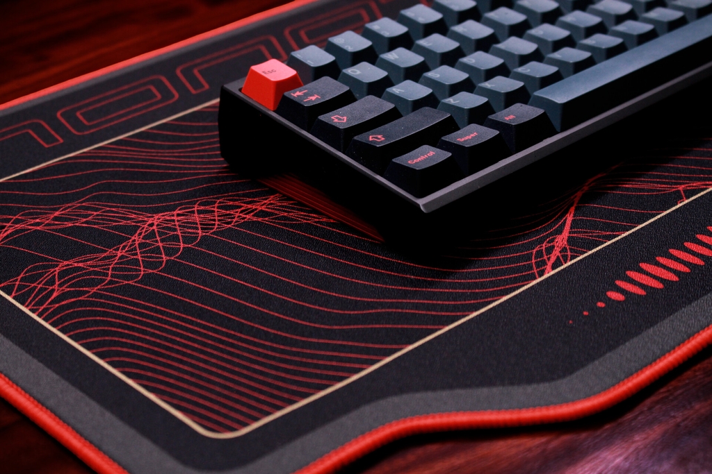 [Pre-order] Monotype Deskmat