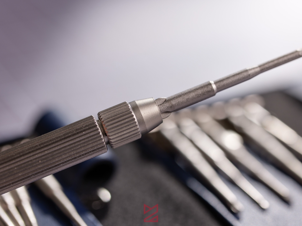 Bộ tua vít Nanch 1201 - 12 đầu trong 1