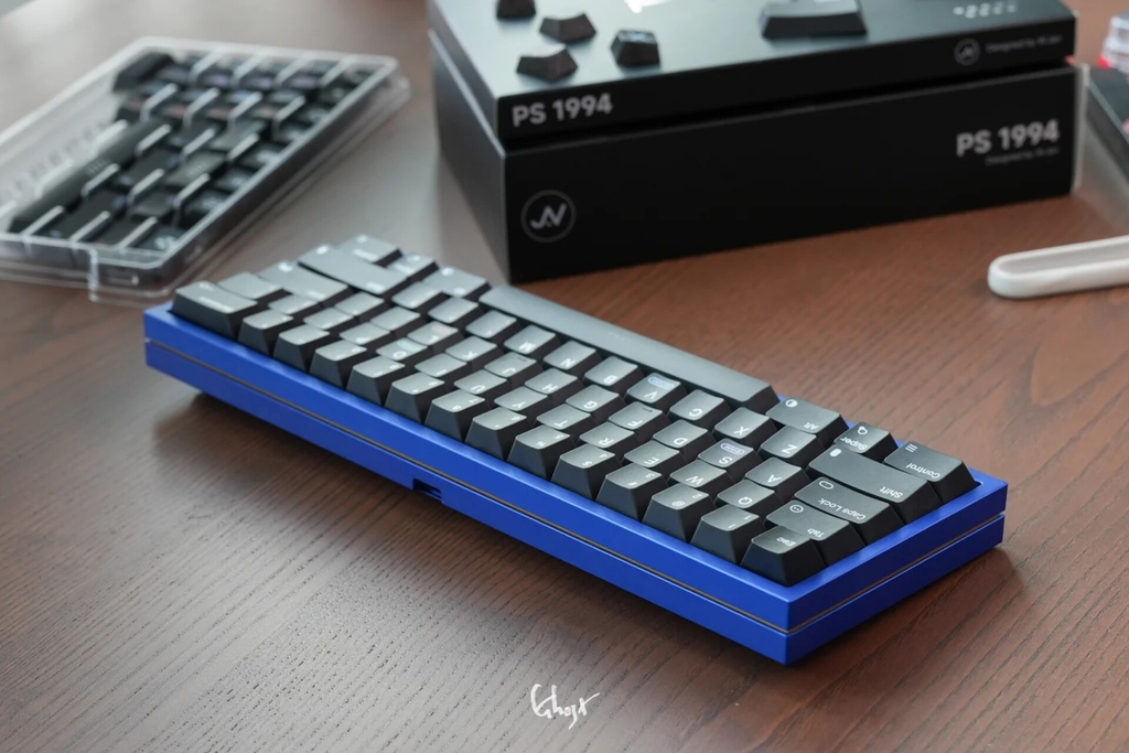 [Pre-order] 80Retros PS 1994 Black & Silver keycap set