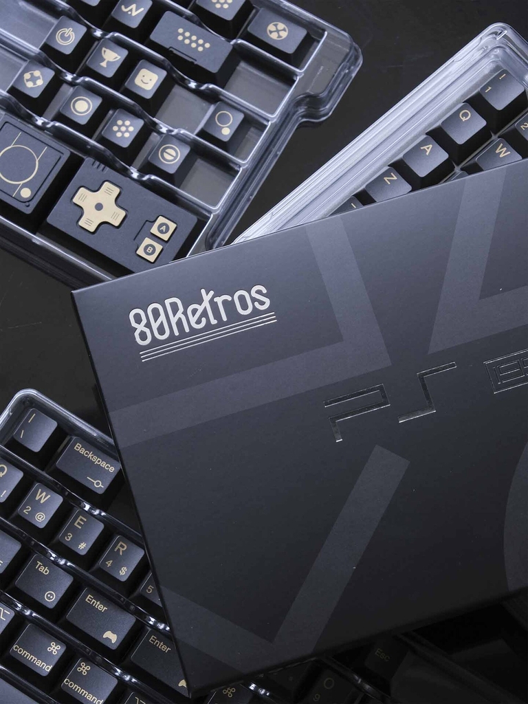[Pre-order] 80Retros PS 1994 Black & Gold keycap set