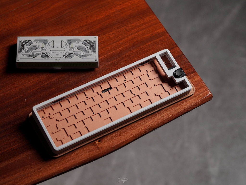 [GB] Spaceforge keyboard kit