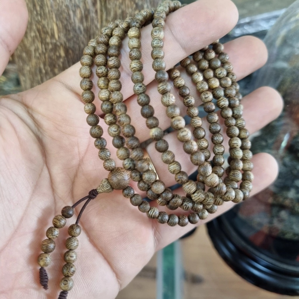 Vòng Tay Trầm Hương 216 Hạt 4li tự nhiên Việt CHUẨN TRẦM