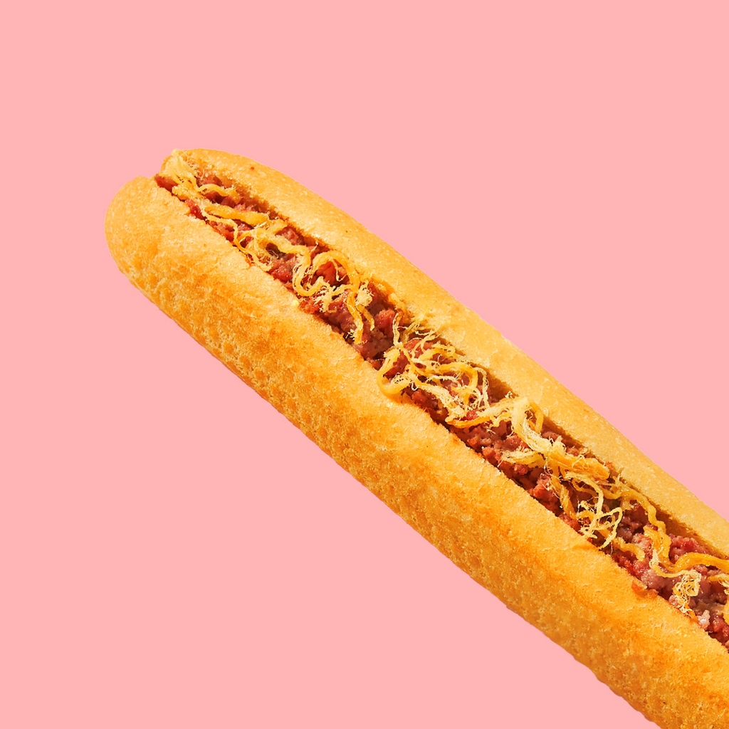 Bánh Mì Que Pate - Highlands Coffee