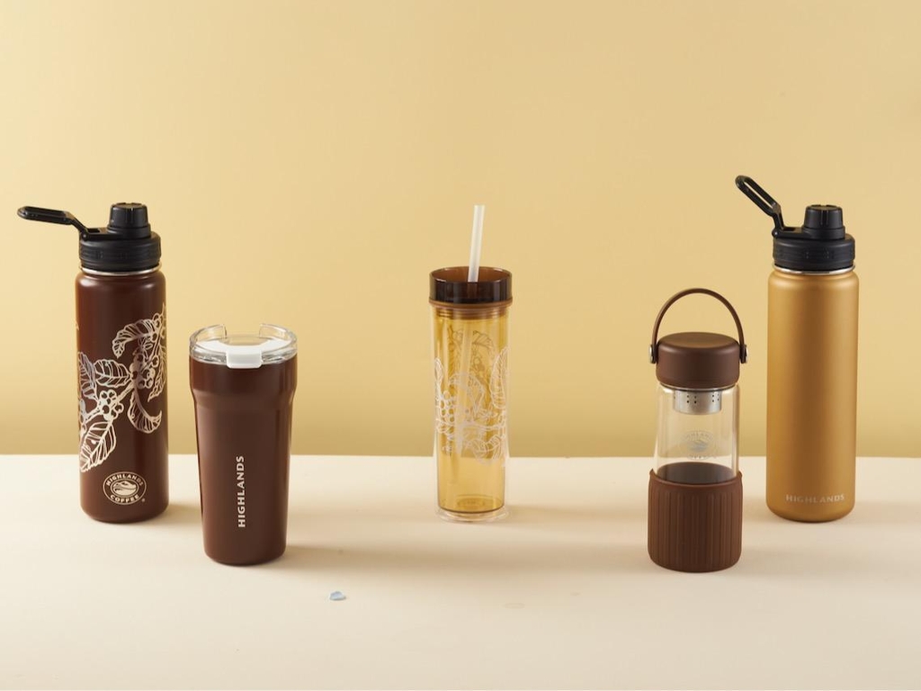 BÌNH GIỮ NHIỆT LOGO MÀU NÂU TRƠN 710ML