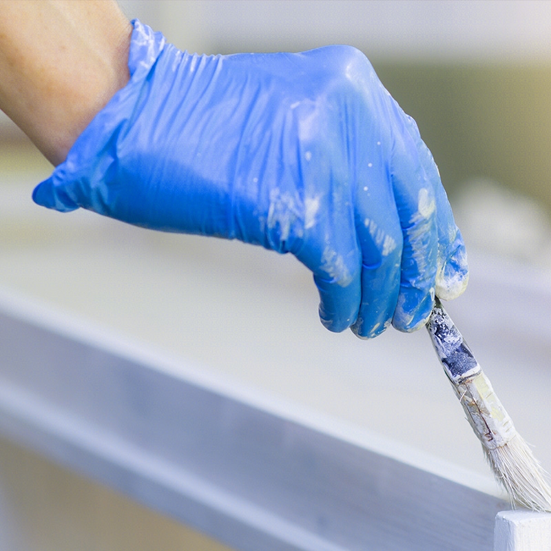 Găng tay dùng 1 lần không mùi, không vị, không bột, không dính, bám tay hơn, dai hơn, cảm ứng  4gram 9inch 240mm, (hộp 100 cái)