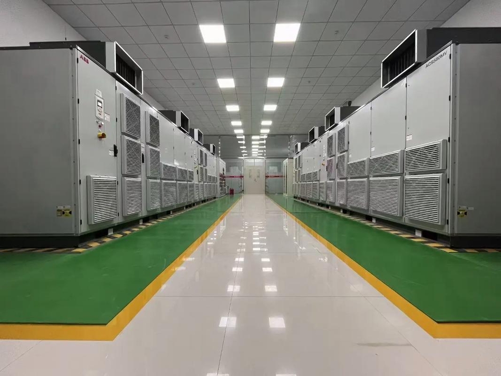 Thảm cách điện 10kV 10kV 绝缘垫