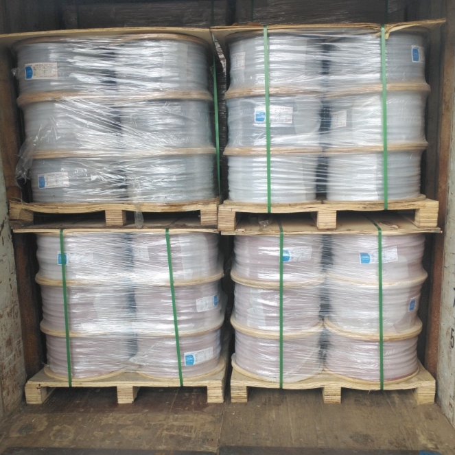 Dây cáp điện Leader 4mm (Solar cable 1*4MM2) (1500V H1Z2Z2-K - cuộn 1000m sx2024)