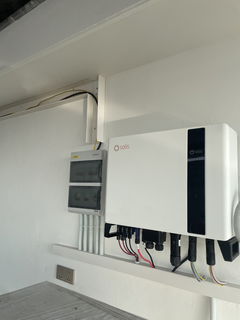 Biến tần Inverter Hybrid Solis S6-EH3P10K-H- EU