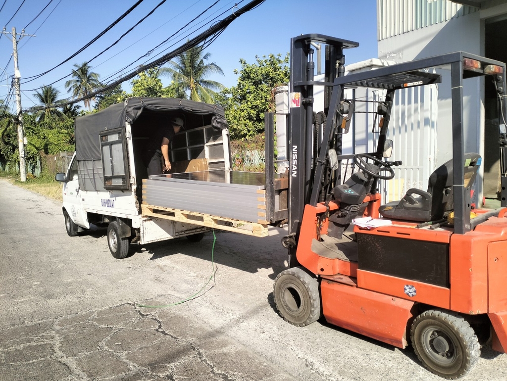 Combo vật tư hòa lưới bám tải Jinko 475W - Solis - Easyway