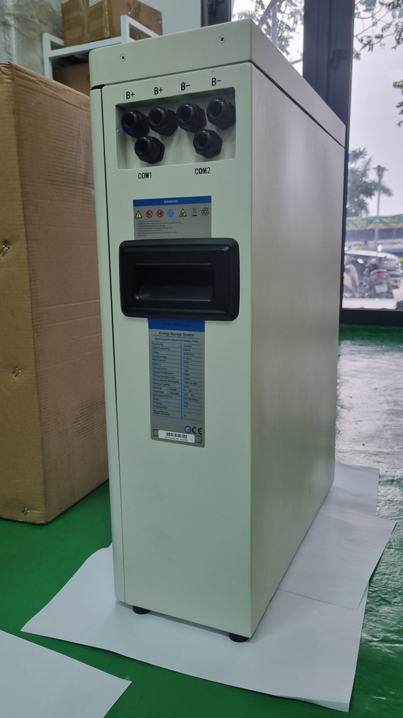 Pin Lithium-ion treo tường, công suất 206Ah, điện áp 51.2V, model UNIV-10kWh/LV(W)) , hiệu Easyway