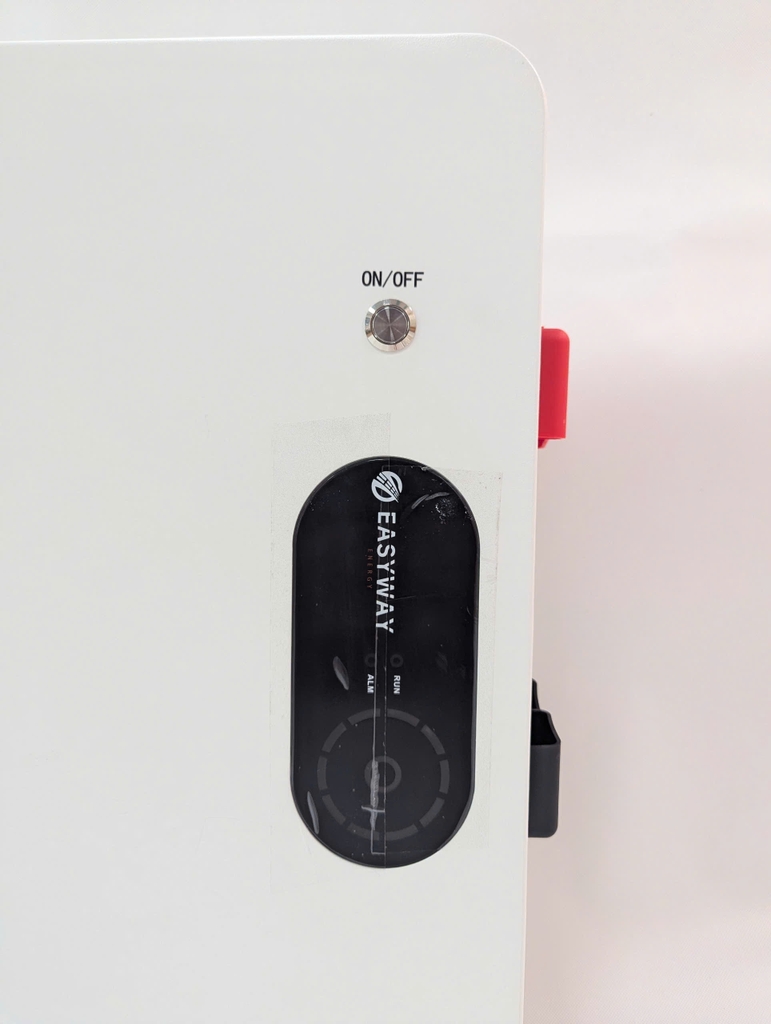 Pin lưu trữ Lithium-ion Easyway treo tường 10KWh bảo hành 10 năm UNIV-10KWhFs