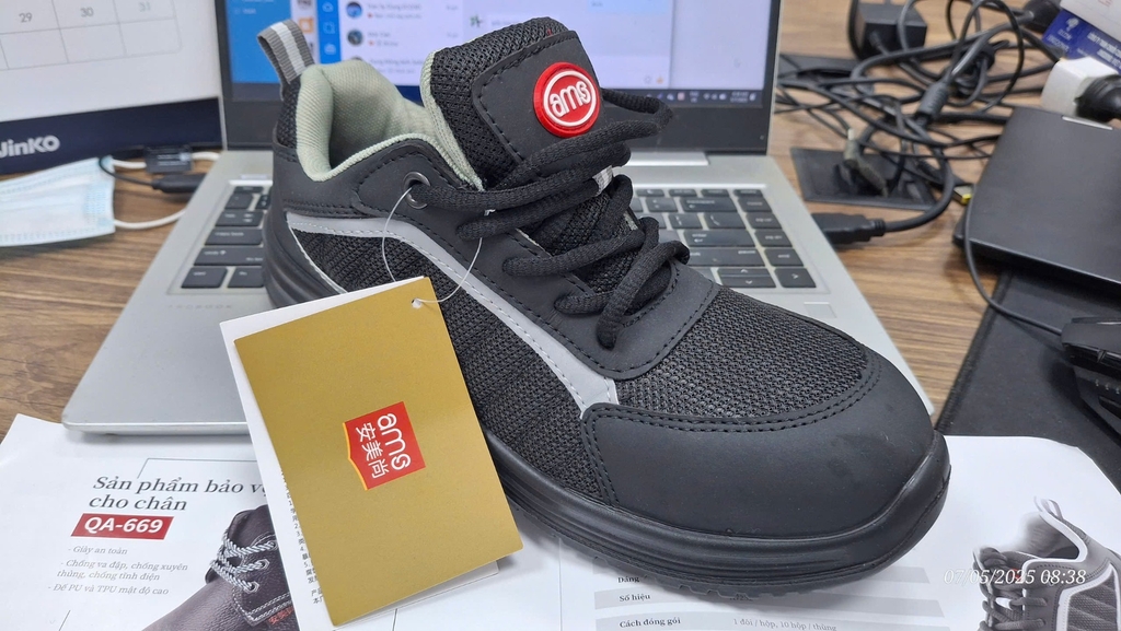 安美尚A7232多功能安全鞋 Giày bảo hộ Ams A7232
