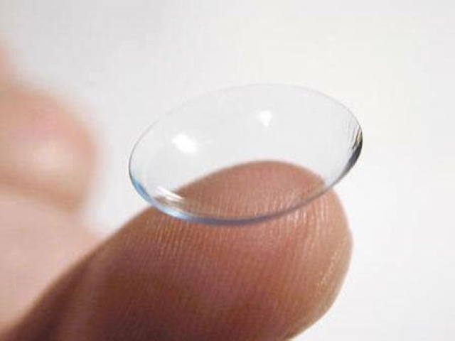 Lens Trong Suốt COSMO có từ 1 đến 10 Độ Cận Kính Áp Tròng Trong Suốt