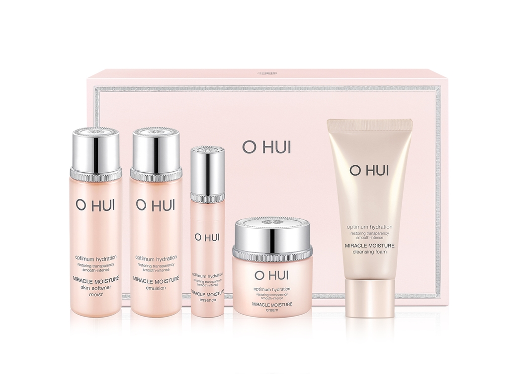 Bộ Sản Phẩm Dưỡng Ẩm Cung Cấp Nước Ohui Miracle Moisture Special Set 5pcs