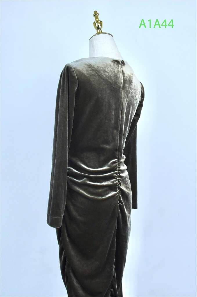 Váy nhung nhún eo