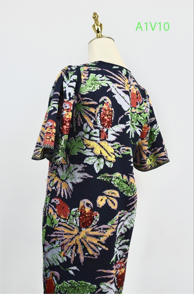 ZARA- Váy hoạ tiết hoa lá