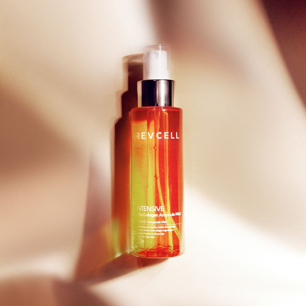 Xịt cấp ẩm dưỡng sáng vita collagen ampoule mist Revcell
