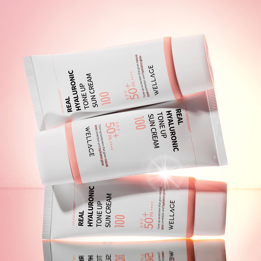 Kem chống nắng nâng tone Wellage Real Hyaluronic Tone Up Suncream 100 SPF50+PA++++