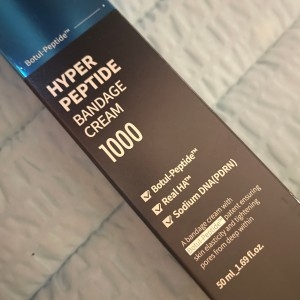 Kem dưỡng làm se khít lỗ chân lông Wellage Hyper Peptide Bandage 50ml