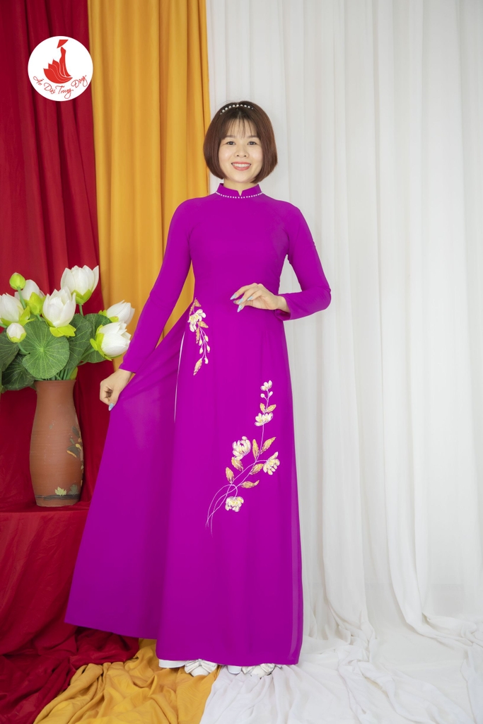 Áo dài vẽ tay cổ 2.5cm vải Tằm ý