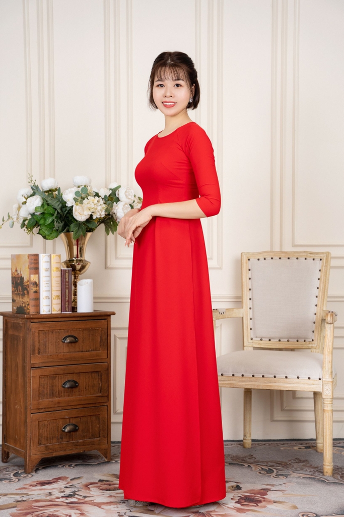 Áo dài trơn cổ tròn vải Lụa Hồng Ngọc