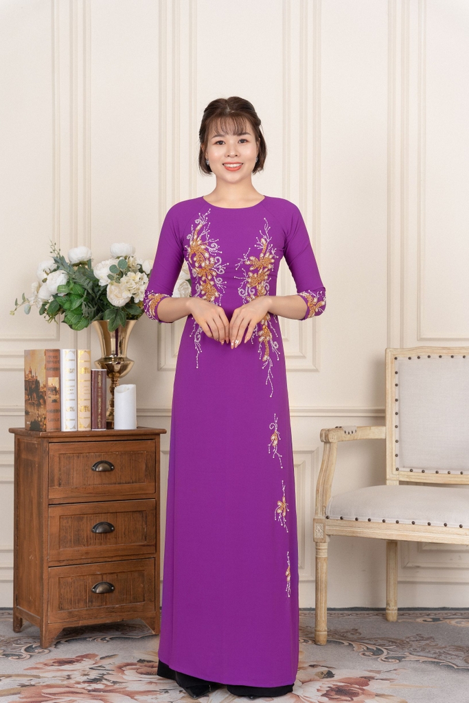 Áo dài đính kết cao cấp cho các mẹ các chị vải Lụa Hồng Ngọc