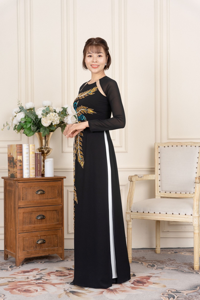 Áo dài đính kết cổ tròn tay dài vải Chifon