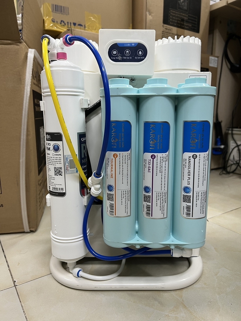 Máy lọc nước Karofi KAQ-U95 (10 cấp lọc, kết nối wifi, máy để gầm)