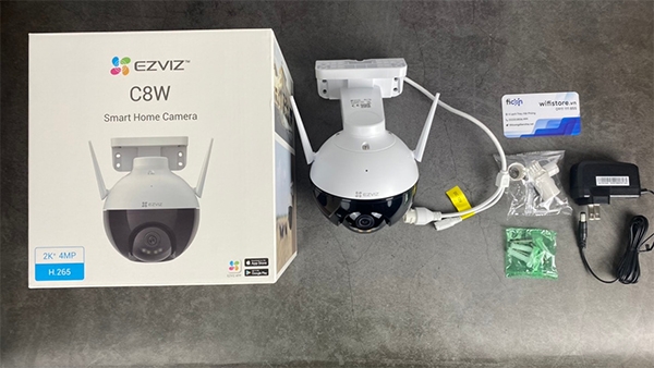 Camera IP Wifi quay quét EZVIZ C8W 4MP