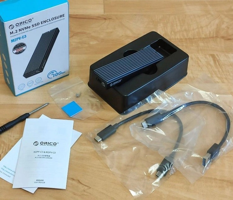 Box di động SSD M.2 PCIe NVMe Gen3x4 / Gen4x4 Type-C Orico M2PV-C3 Tốc độ 10Gbps (M2PV-C3-BK)