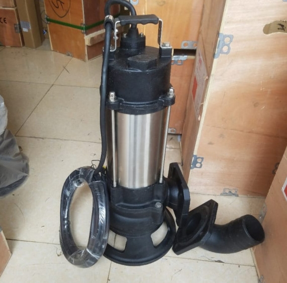 Bơm chìm nước thải Veratti VRm 40-17-1.5FD (1.5KW)