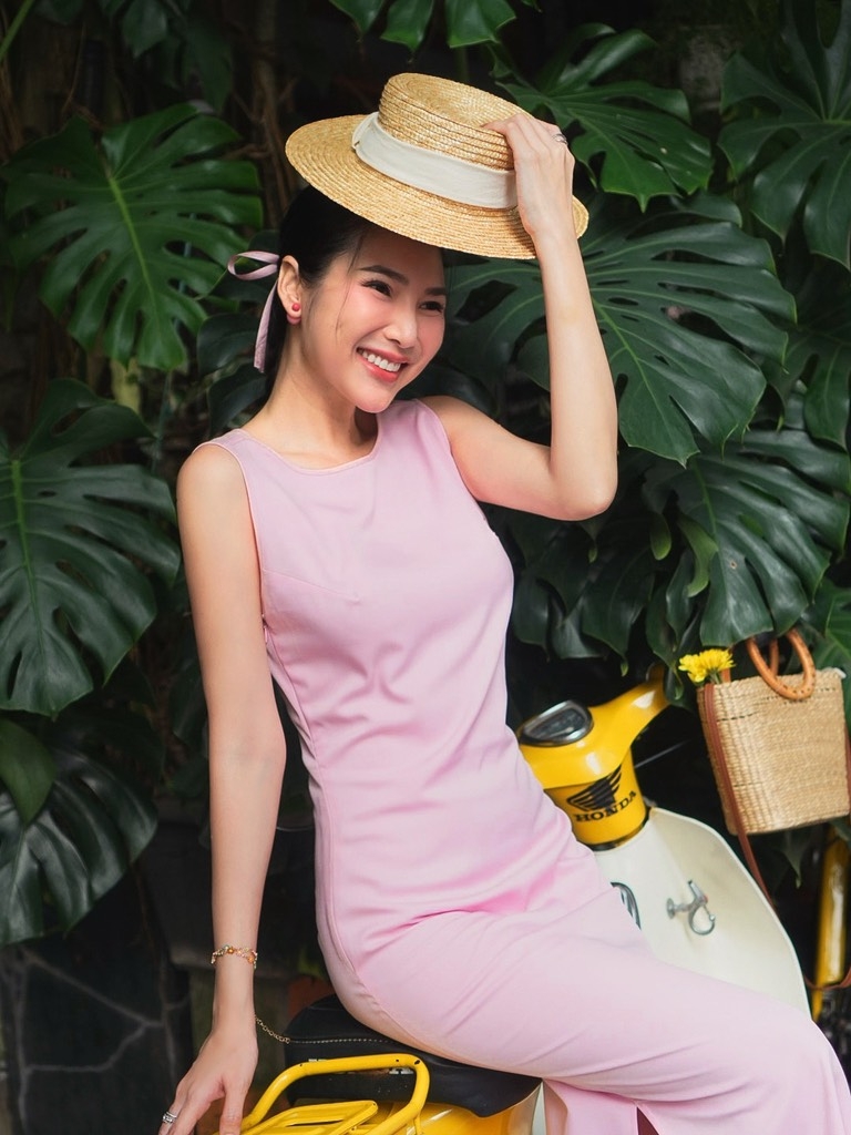 LAHER - Đầm suông xanh cốm