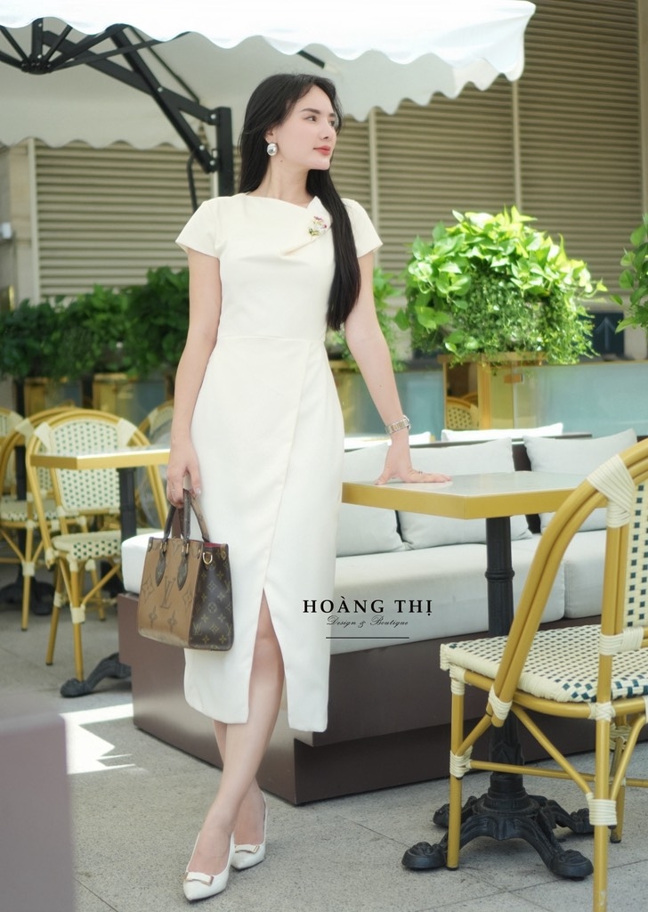 ĐẦM THUYỀN QUYÊN