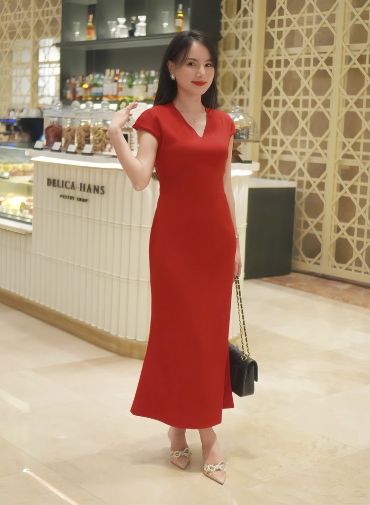 ĐẦM BLOOM SUÔNG CỔ TIM TAY SÒ - COTTON XƯỚC