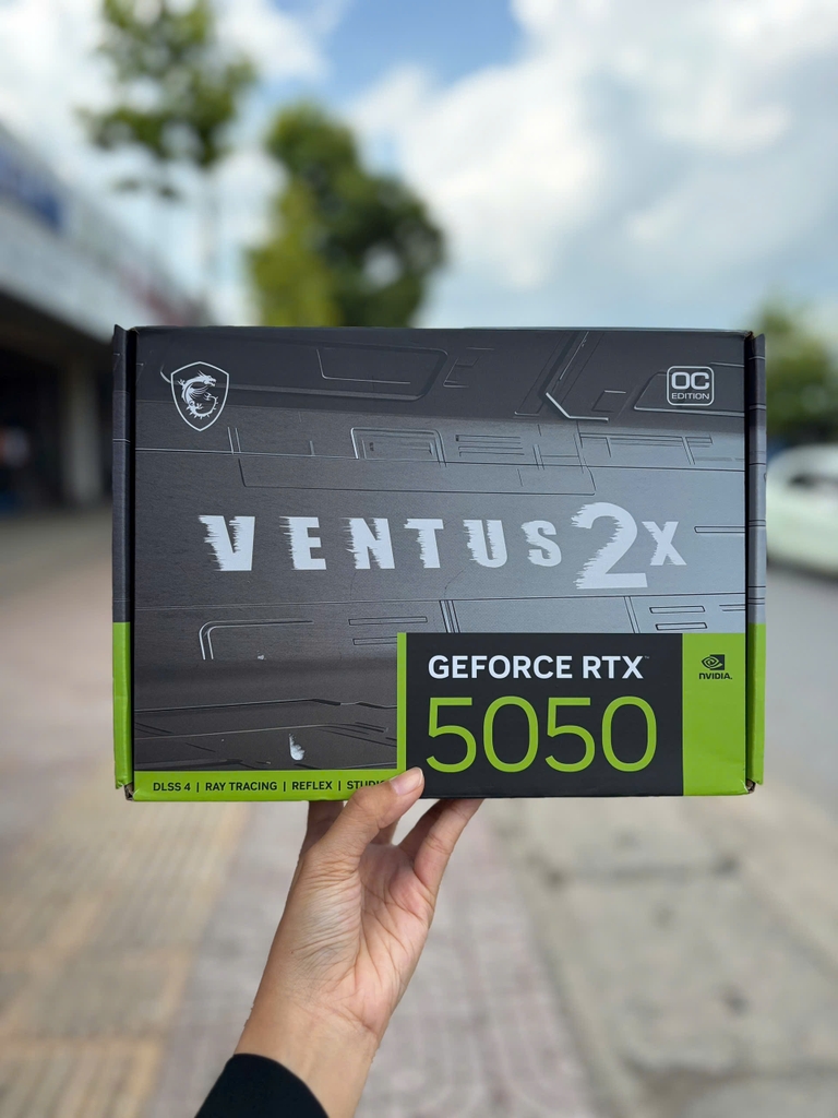 Card màn hình NVIDIA GeForce RTX 5050 MSI Ventus 2X OC | 8GB GDDR6, 2560 CUDA, 550W